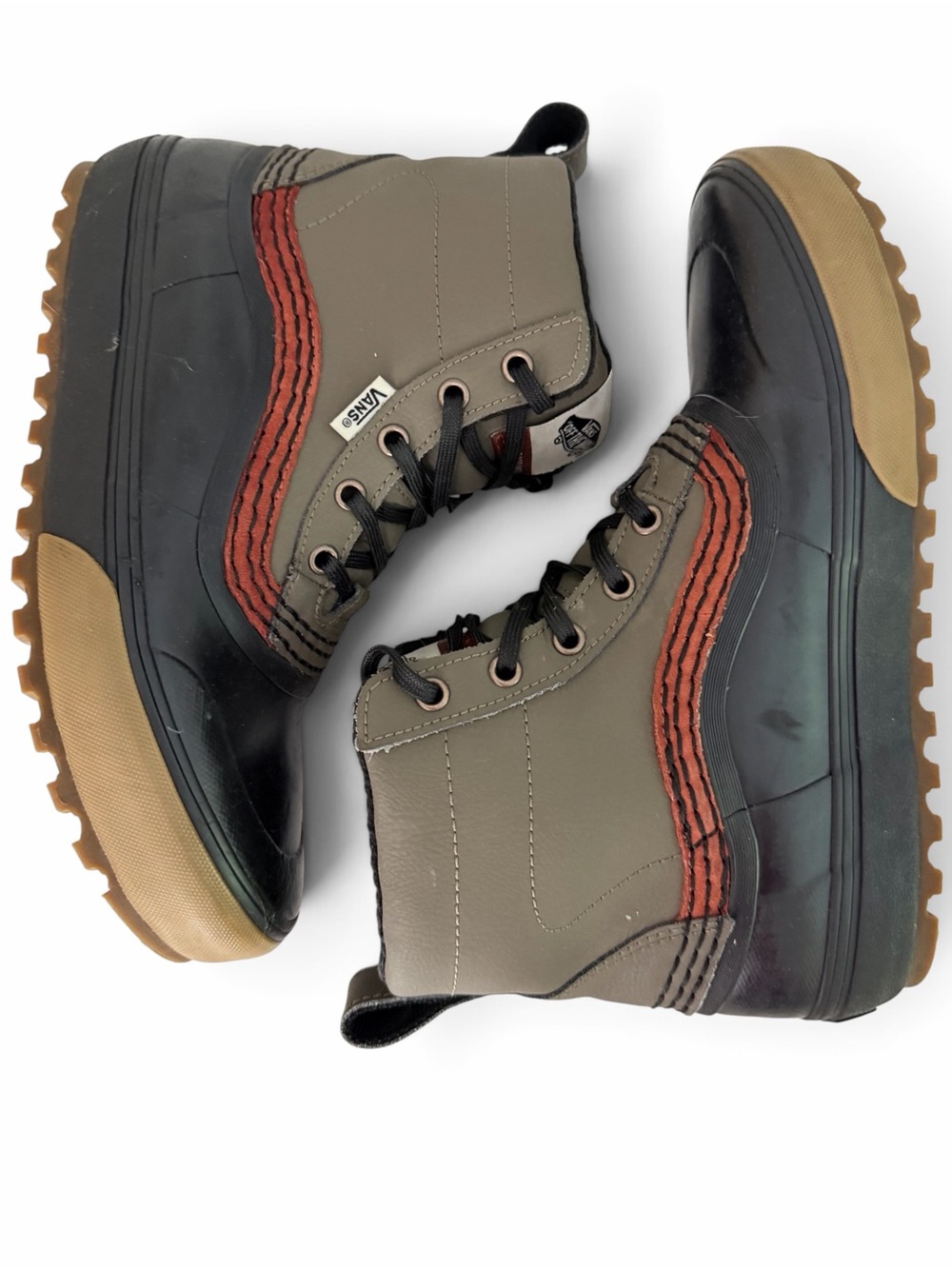 VANS Standard Mid MTE Waterproof Winter Boots men's 8